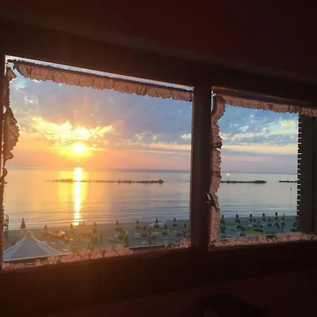 Apartman Sulla Spiaggia In Abruzzo Con Accesso A Mare *